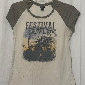 Festival fever tee
